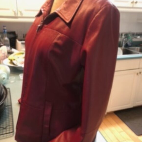 Leather Jacket - Picture 4 of 10